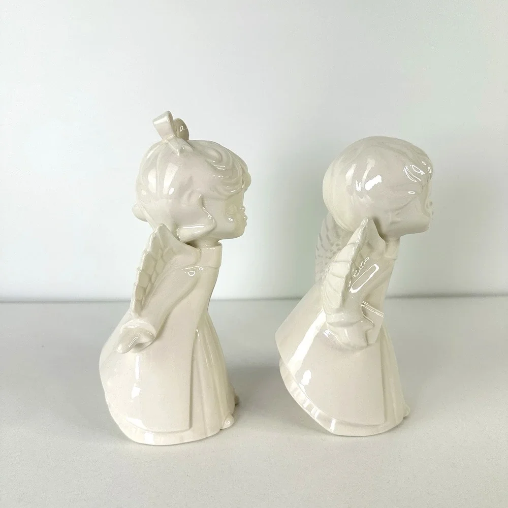 Vintage Kissing Angels Girl &‎ Boy White Ceramic Decor Christmas 7 Inches Tall